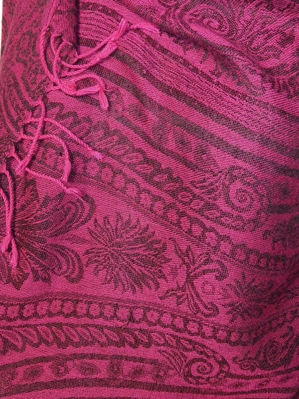 N/A beautiful burgundy